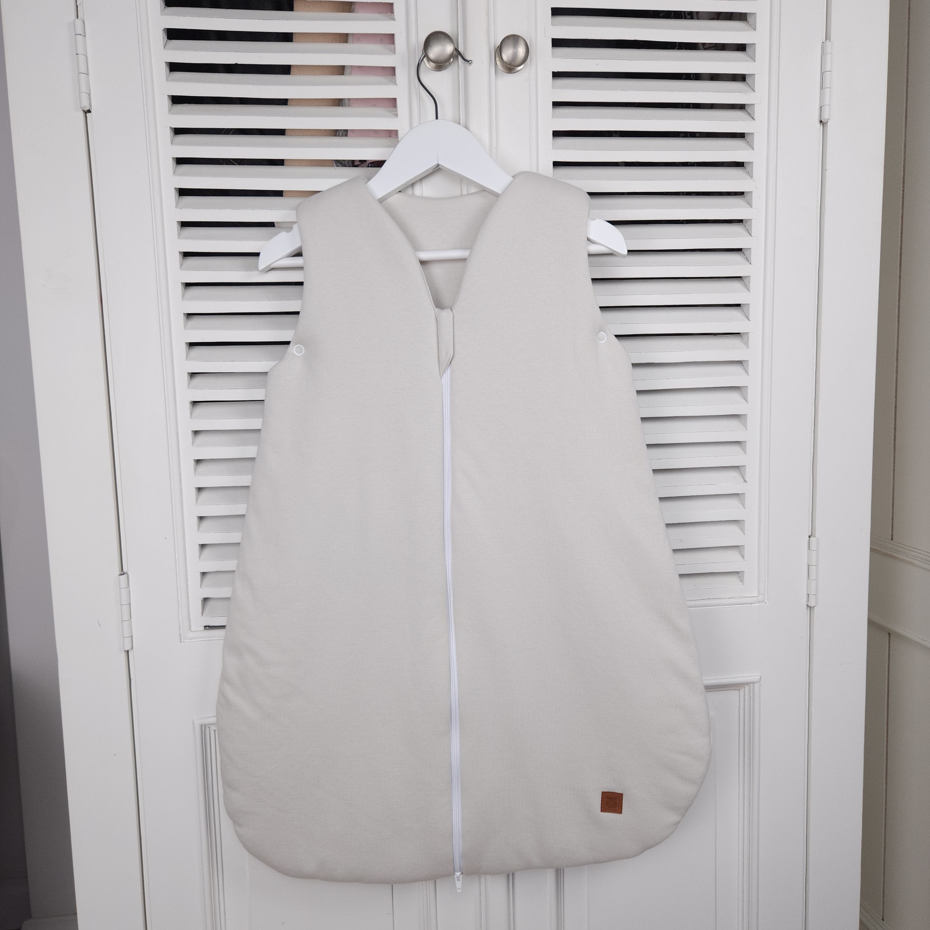 MimiNu Sovepose, Beige