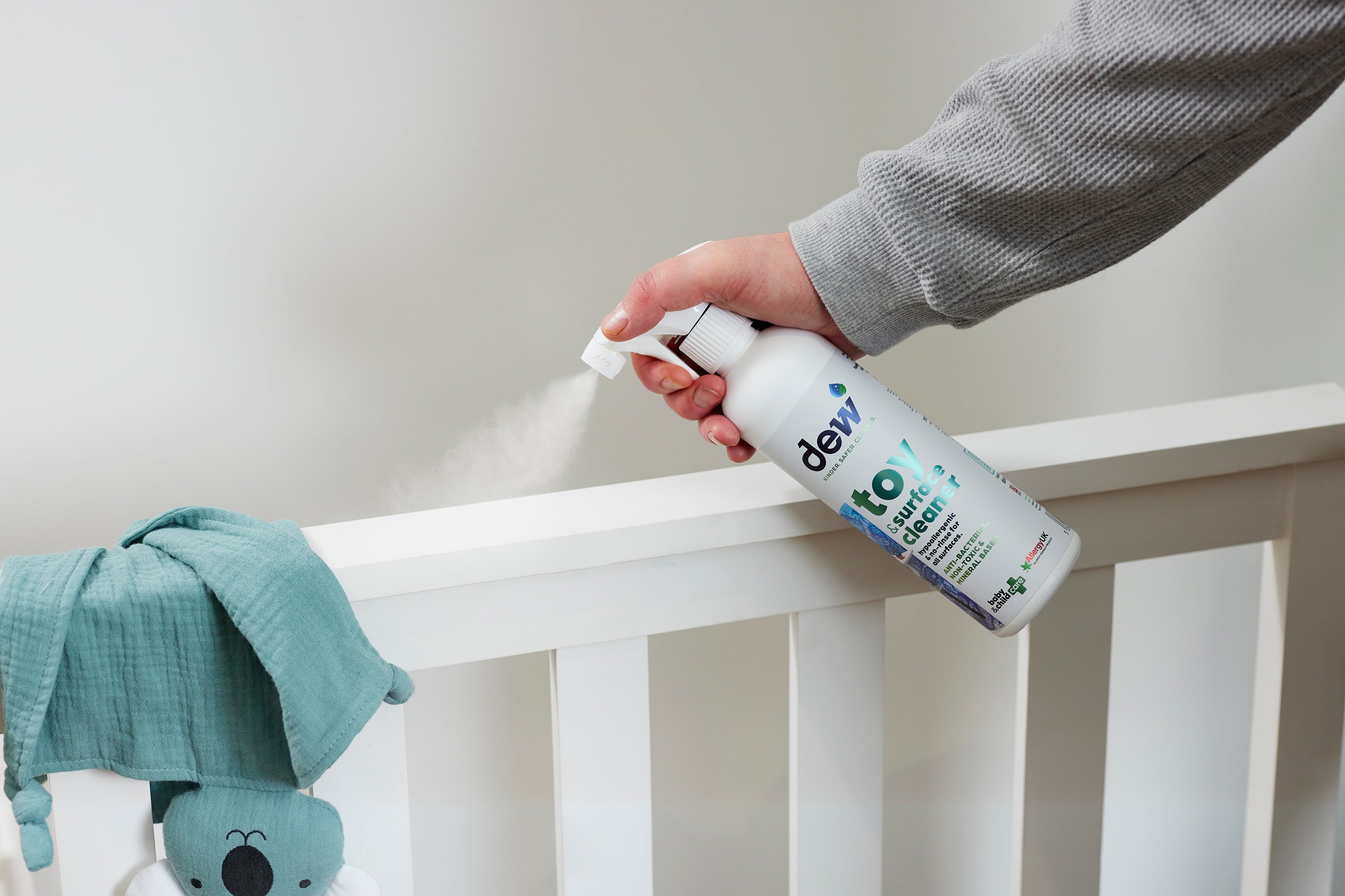 DEW Rengøring til legetøj & overflader – 250 ml